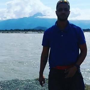 Meet your Posher, Derek